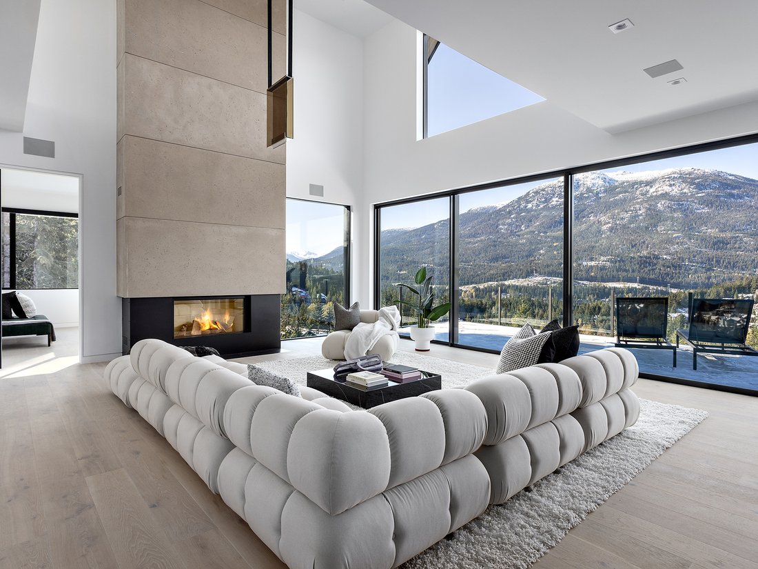 House in Whistler, British Columbia, Canada 4 - 16571987