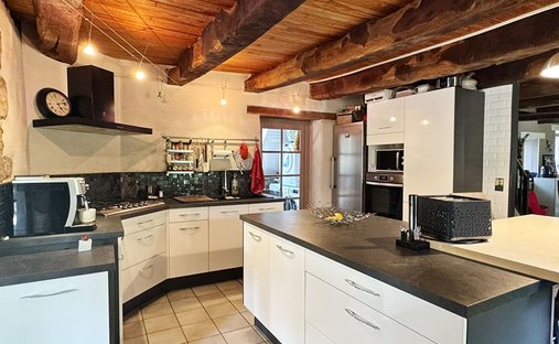 An Incredible Real Estate Asset Overlooking The Ria.