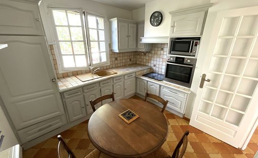 Manor For Sale, 12 Rooms Triel Sur Seine 78510