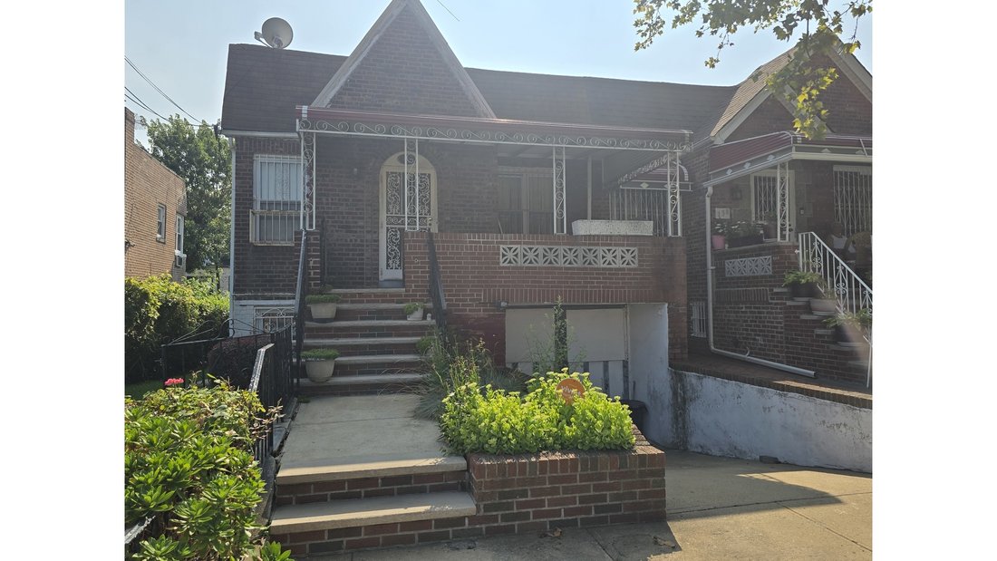 House in New York, New York, United States 2 - 16482560