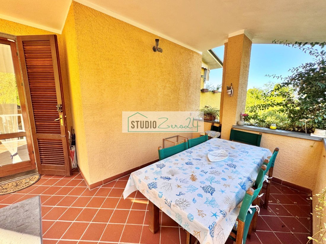 House in Tonfano, Pietrasanta, Italy 2 - 16571607