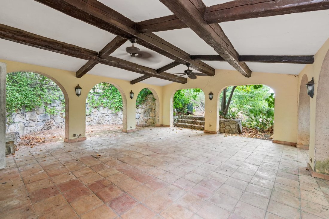 Villa in Grasse, Provence-Alpes-Côte d'Azur, France 5 - 15893590