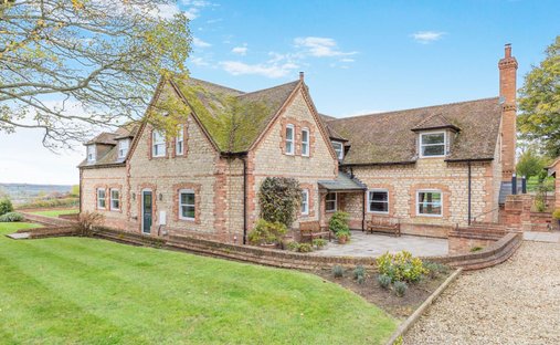 House in Oving, England 1