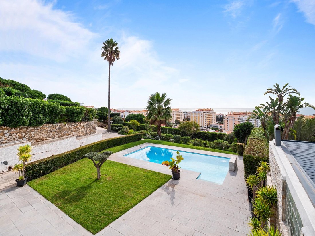 Carcavelos e Parede, Lisbon, Portugal 3 - 16572654
