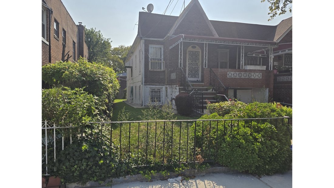 House in New York, New York, United States 4 - 16482560