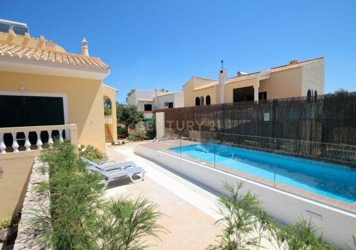 Villa in Portimao, Algarve, Portugal 3 - 16573135