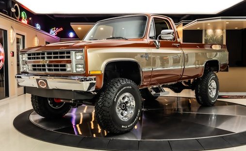 Frame Off Restored  3/4 Ton 4X4! GM 350ci Crate V8  TH400 Automatic  PS  PB  A/C in Plymouth, United States 1