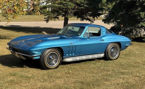 Chevrolet Corvette in Calverton, NY, United States 1
