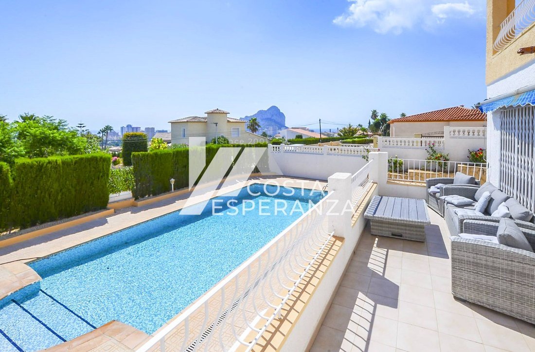 Chalet in Calp / Calpe, Valencian Community, Spain 2 - 16571039