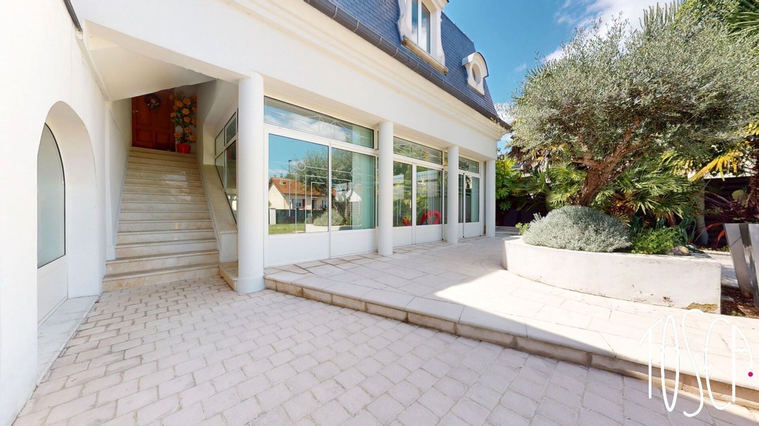 House in La Prevote, Thiais, France 3 - 16079362
