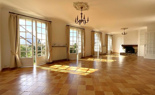 Manor For Sale, 12 Rooms Triel Sur Seine 78510