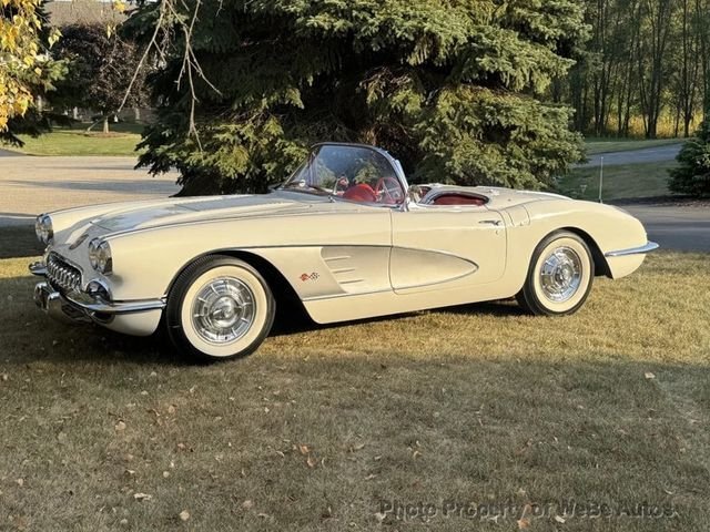 Chevrolet Corvette in Calverton, NY, United States 2 - 16570875