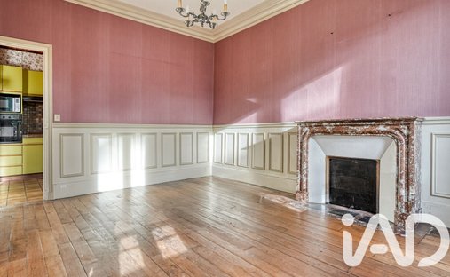 Castle for Sale in Saint-Leu-la-Forêt, Île-de-France, France