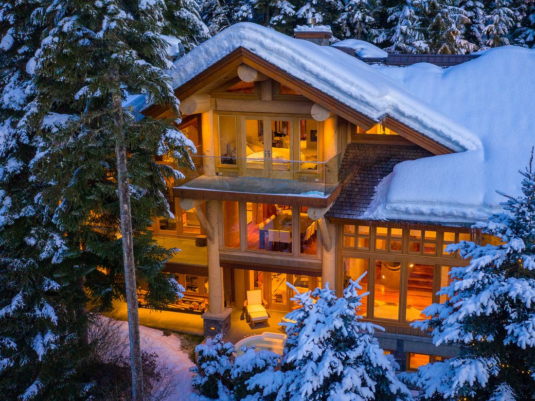 House in Whistler, British Columbia, Canada 2 - 16571973