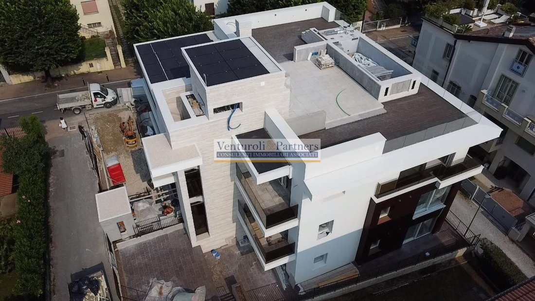 Apartment in Desenzanino, Desenzano del Garda, Lombardy 4 - 16572284