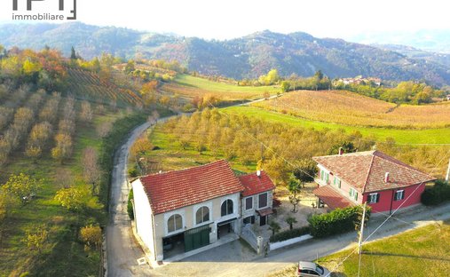 Villa a Centro, Acqui Terme, Piemonte 1