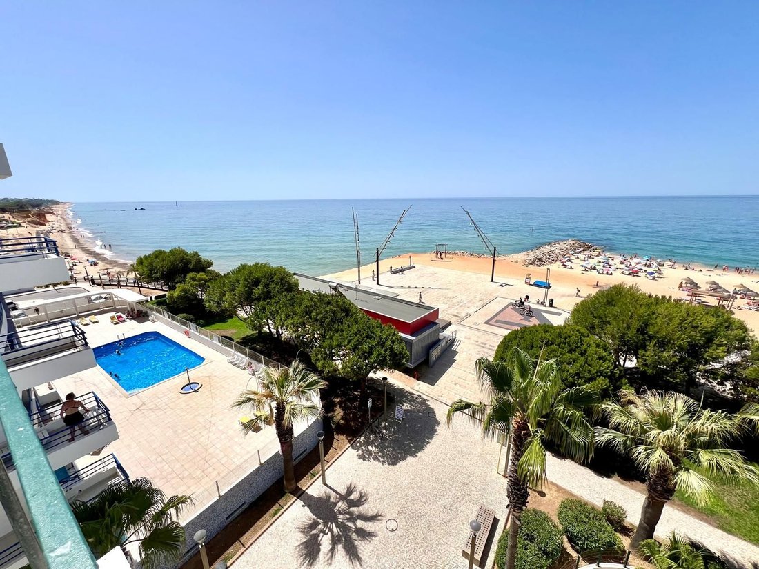 Apartment in Quarteira, Algarve, Portugal 1 - 16573012
