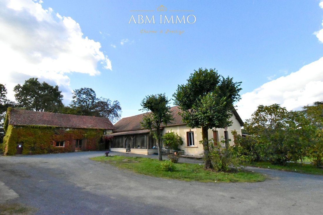 Maison à Lembras, Nouvelle-Aquitaine, France 2 - 16461419