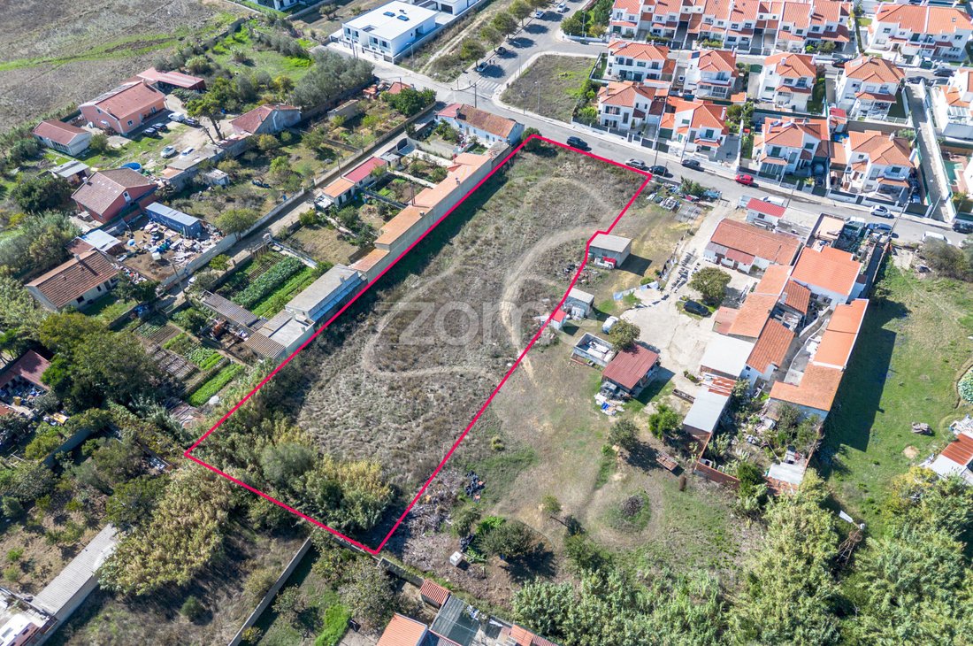 Land in Rio de Mouro, Lisbon, Portugal 5 - 16571825