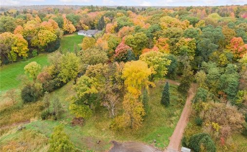 Land in Orono, Minnesota, United States 1
