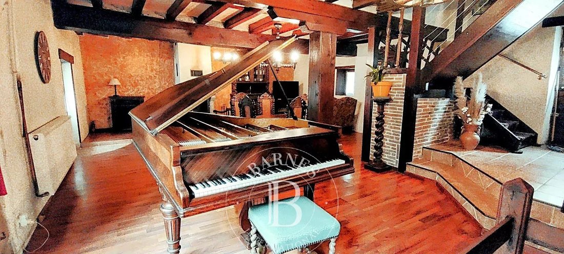 Hyds, Auvergne-Rhône-Alpes, France 2 - 16533003