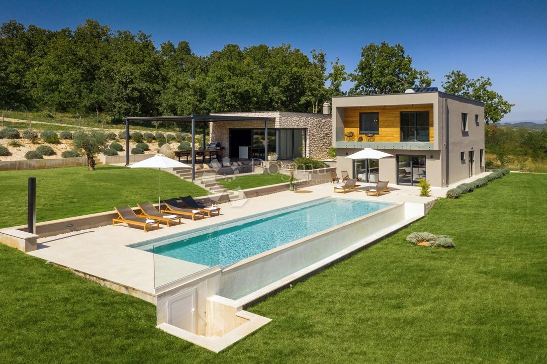 House in Opcina Motovun, Istria County, Croatia 2 - 16571432