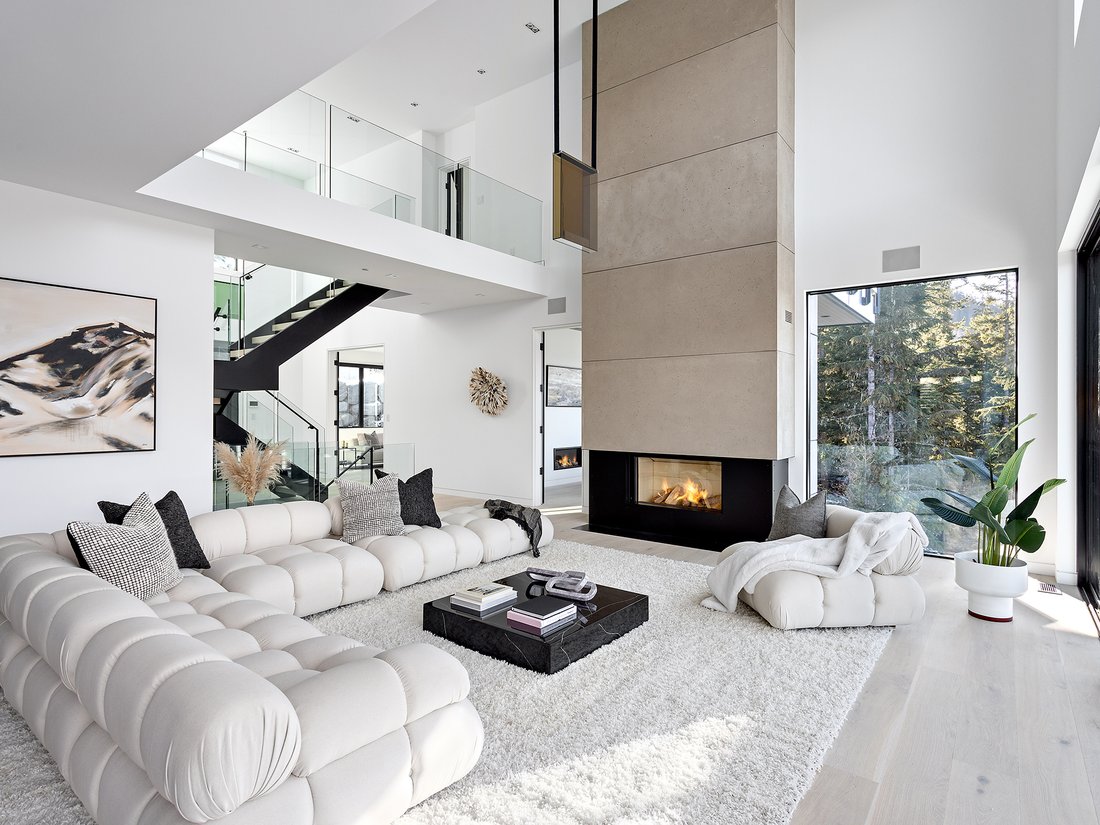 House in Whistler, British Columbia, Canada 5 - 16571987