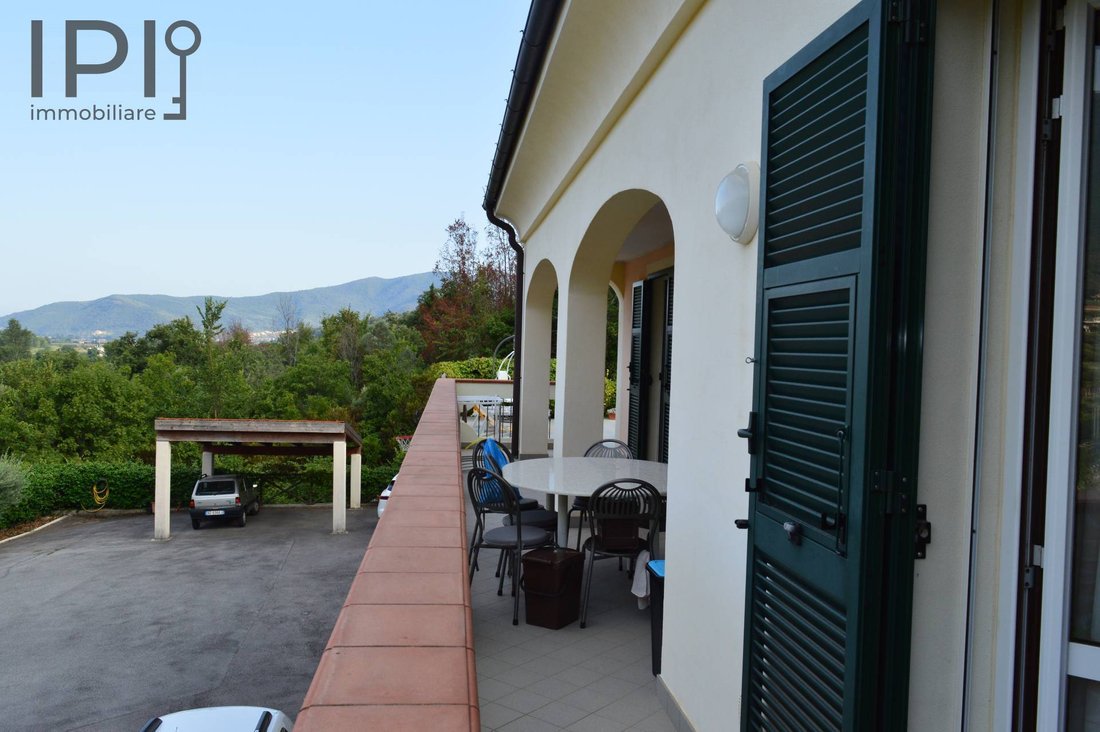 Villa in Cisano sul Neva, Liguria, Italy 2 - 16568790