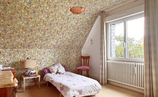 An Incredible Real Estate Asset Overlooking The Ria.