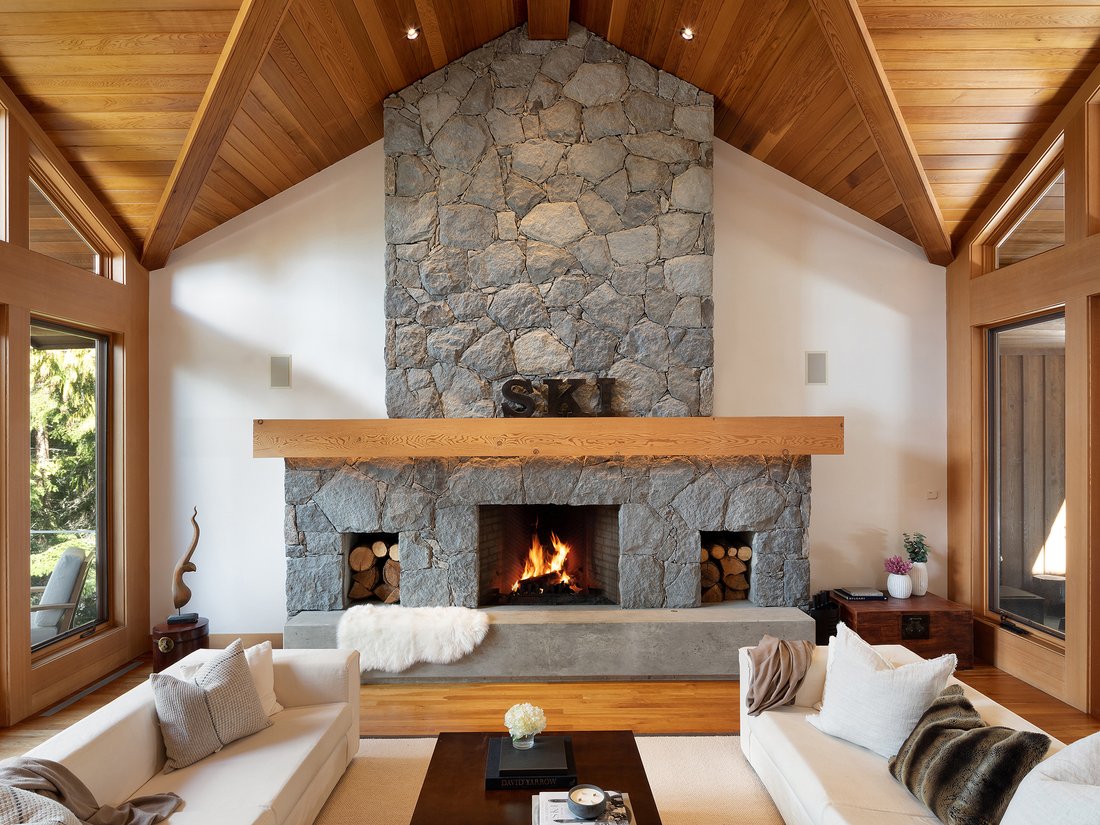 House in Whistler, British Columbia, Canada 4 - 16571973