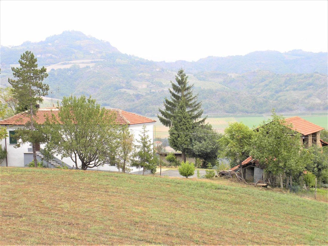 Country House in Denice, Piedmont, Italy 2 - 16568865