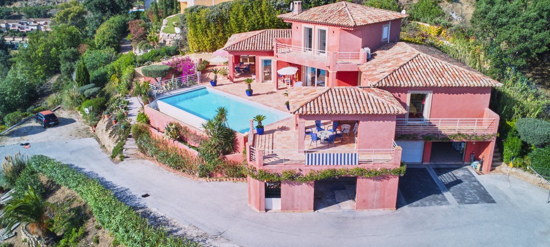 Villa in Nartelle-Noyer-Bellevue-bd des Sardinaux, Sainte-Maxime, France 4 - 16570957