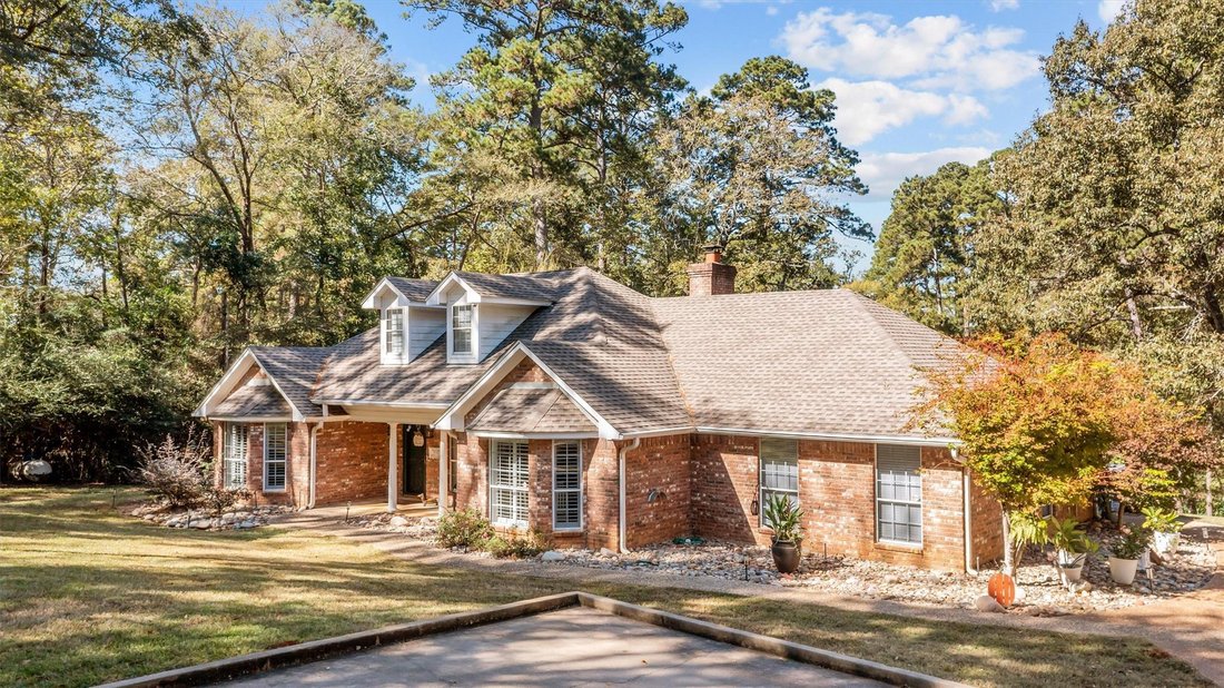 House in Crockett, Texas, United States 5 - 16571426