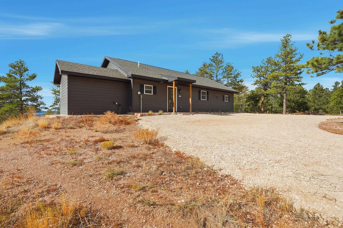 House in Custer, South Dakota, United States 3 - 16571513
