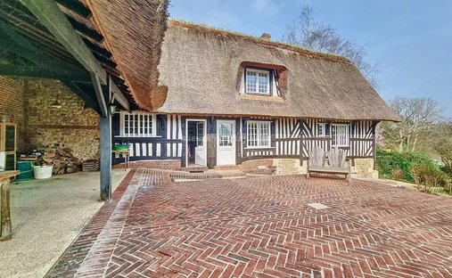 Castle for Sale in Pont-Audemer, Normandy, France