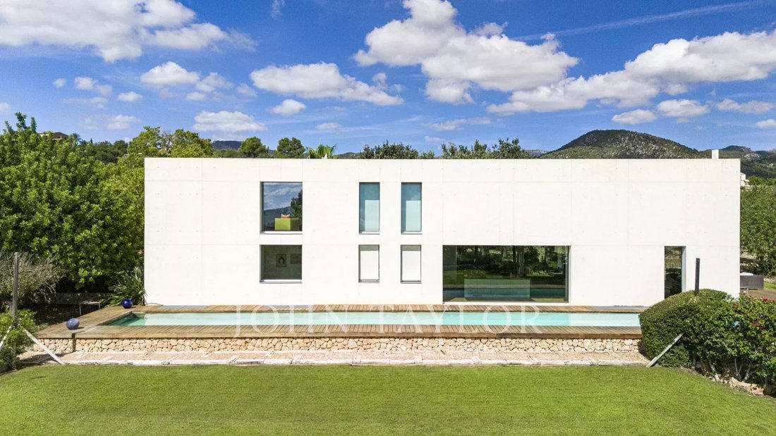 Villa in Santa Maria del Cami, Balearic Islands, Spain 2 - 16331244