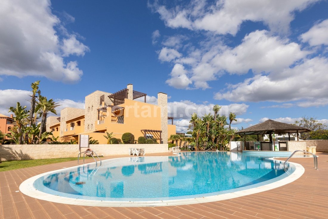 House in Vilamoura, Quarteira, Algarve 1 - 16570757