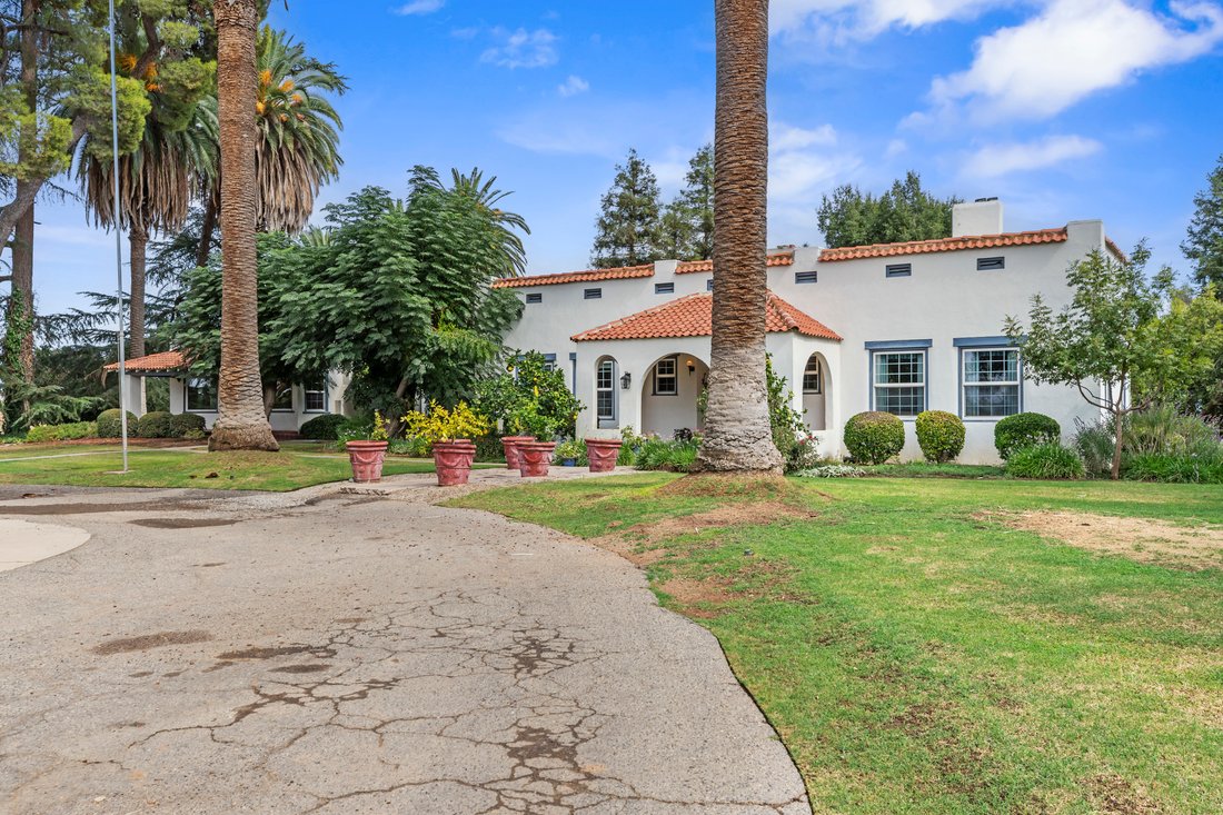 Indart Ranch In Clovis, California, United States For Sale (16570395)