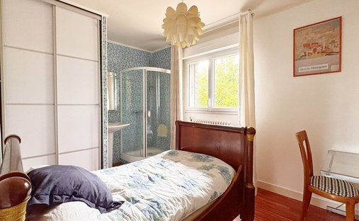 An Incredible Real Estate Asset Overlooking The Ria.