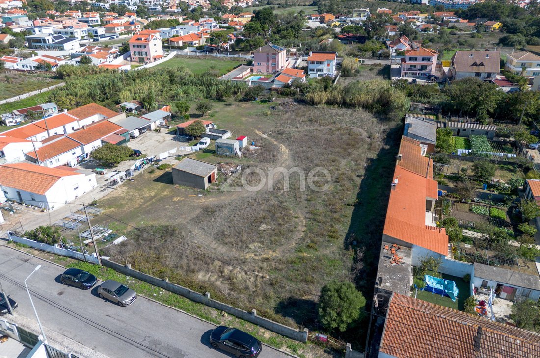 Land in Rio de Mouro, Lisbon, Portugal 2 - 16571825