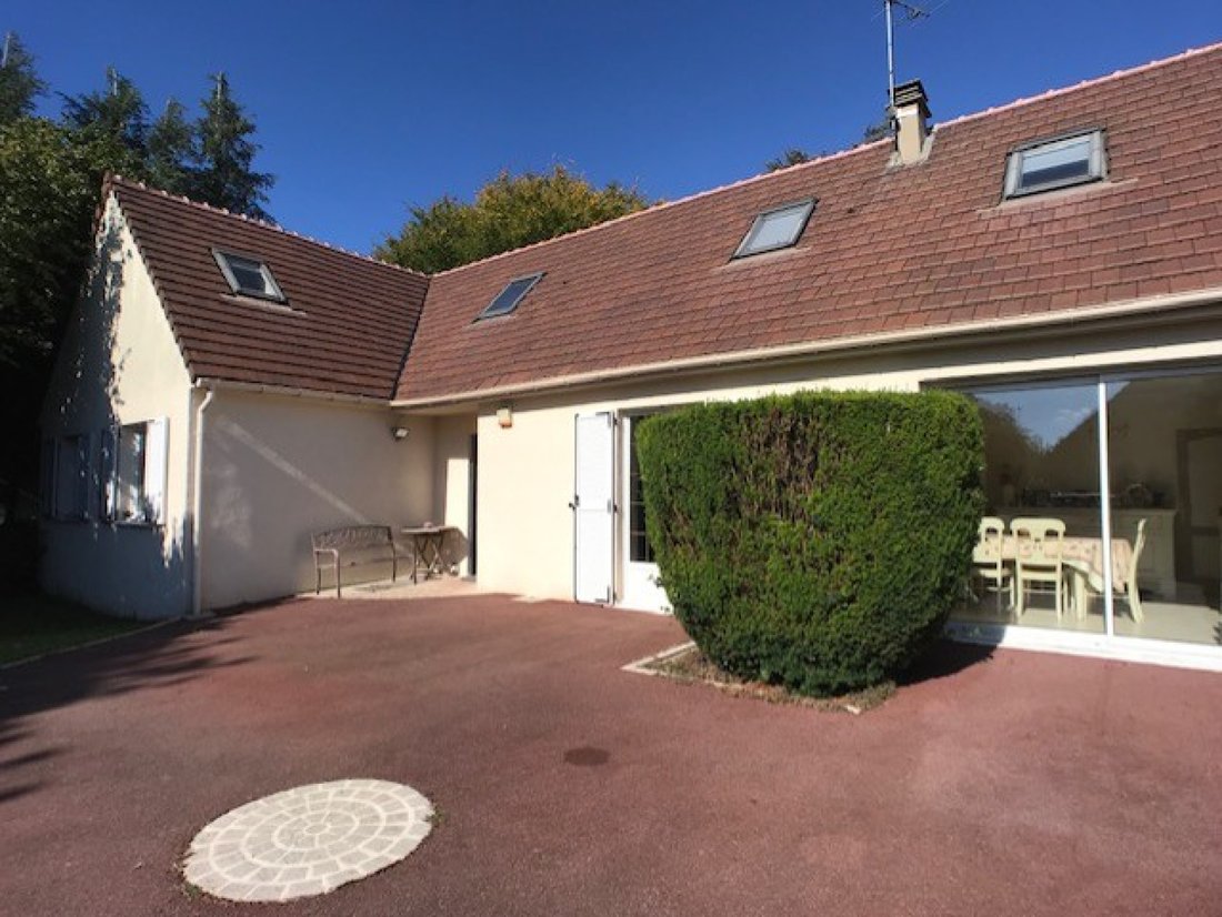 House in Cernay-la-Ville, Ile-de-France, France 2 - 16571015