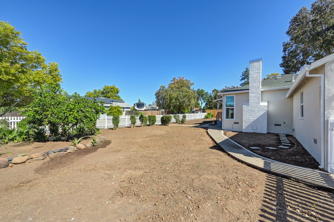 House in Sacramento, California, United States 4 - 16570399