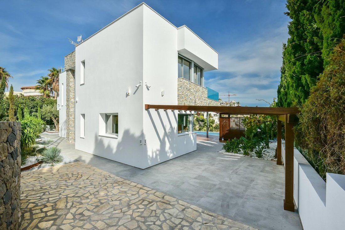 Villa in Calp, Land Valencia, Spanien 5 - 16573849