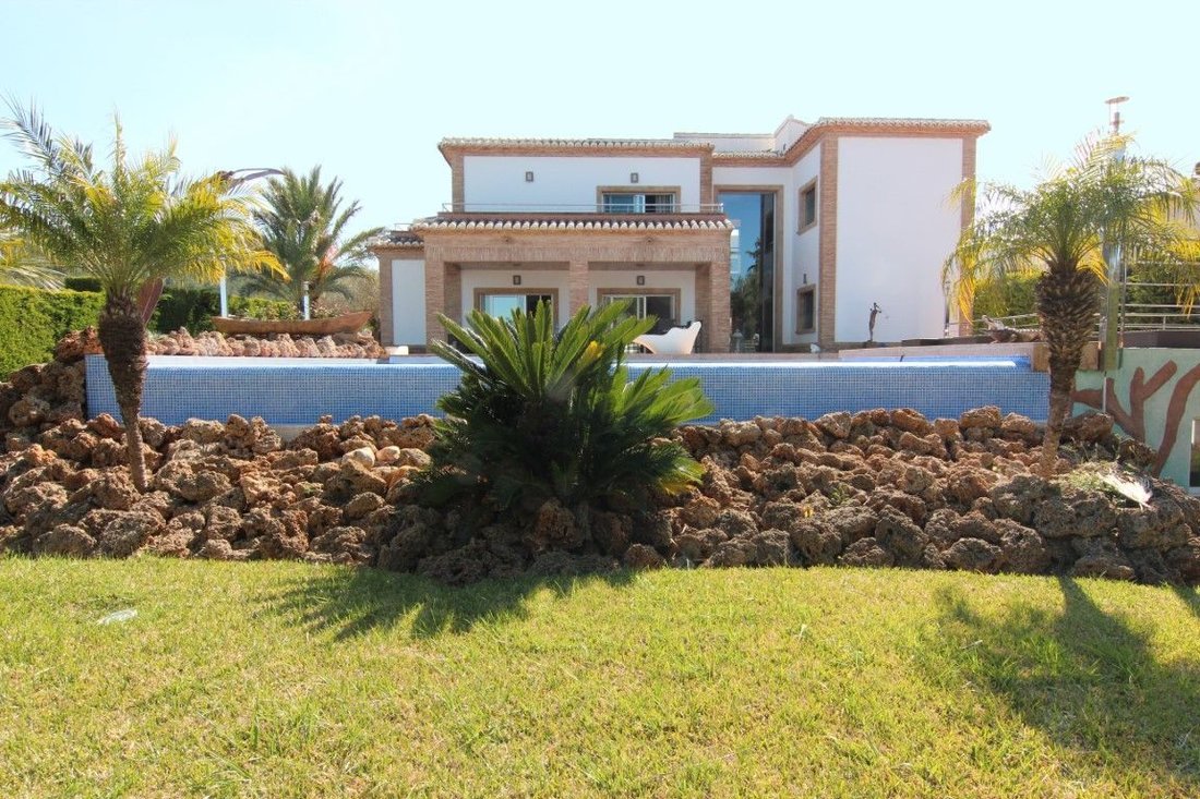 Villa in Xabia / Javea, Valencian Community, Spain 1 - 16573973