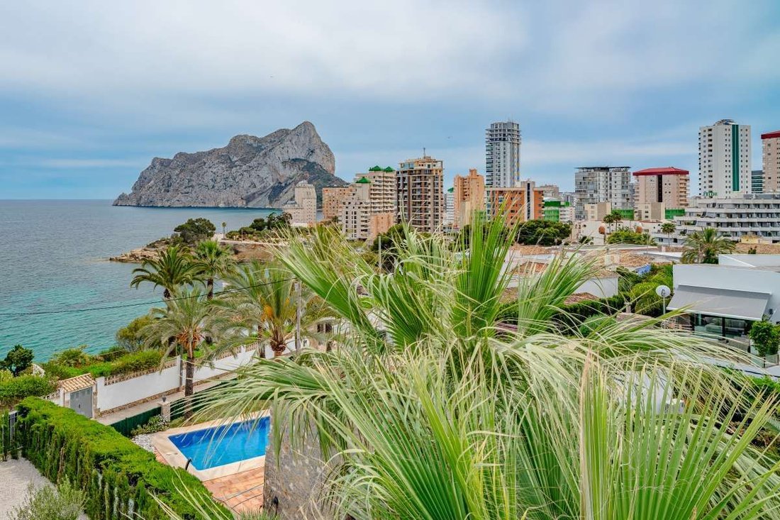 Villa in Calp, Land Valencia, Spanien 2 - 16574515