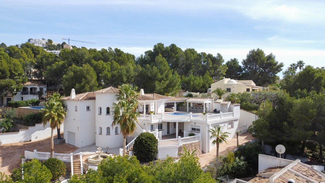 Villa in Altea, Valencian Community, Spain 1 - 16574271