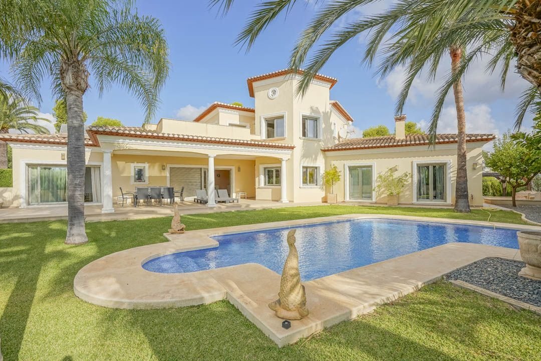 Villa in Benissa, Valencian Community, Spain 1 - 16573949