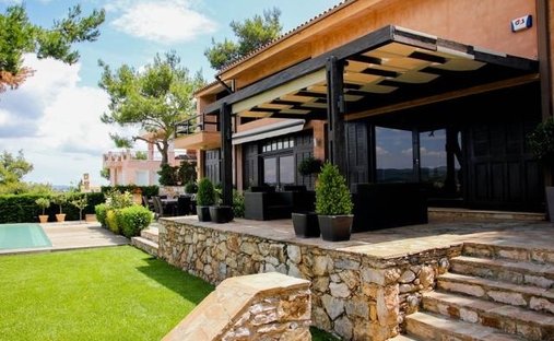Casa a Ekali, Attica, Grecia 1