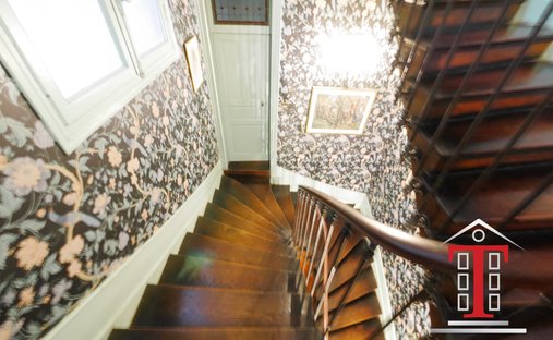 Castle for Sale in Écouflant, Pays de la Loire, France