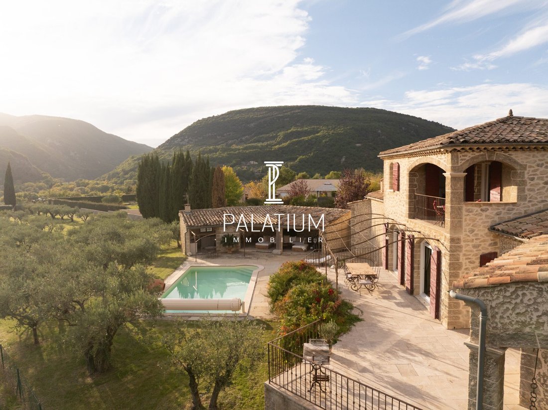 Country House in Entrepierres, Provence-Alpes-Côte d'Azur, France 3 - 16567979
